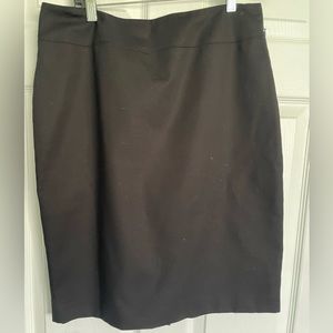 Tahari side zip pencil skirt